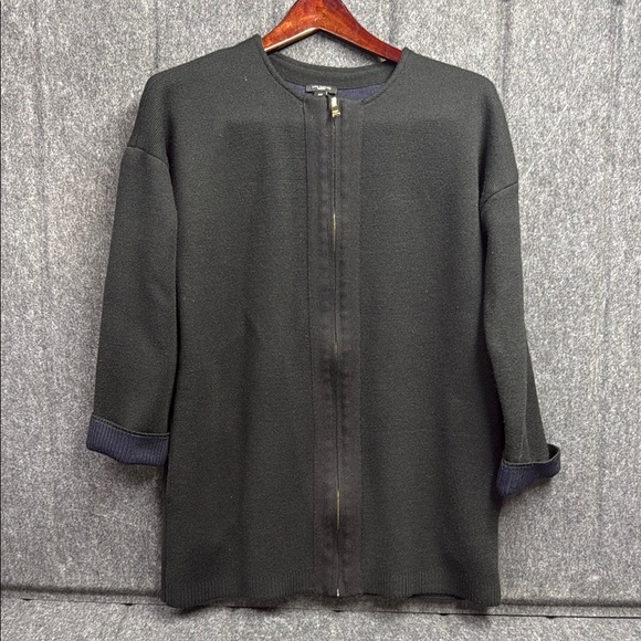 Ann Taylor Black Lightweight Jacket with Modern Design - Picture 1 of 3